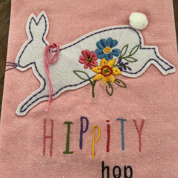 Spring bunnies tea towel set - Picture 6 of 11